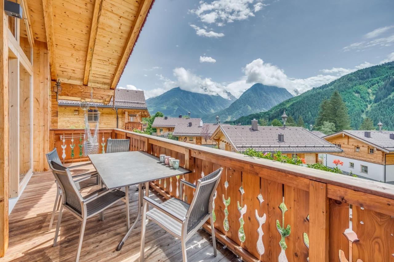 Chaletdorf am Sonnenhang Neukirchen am Großvenediger Exterior foto