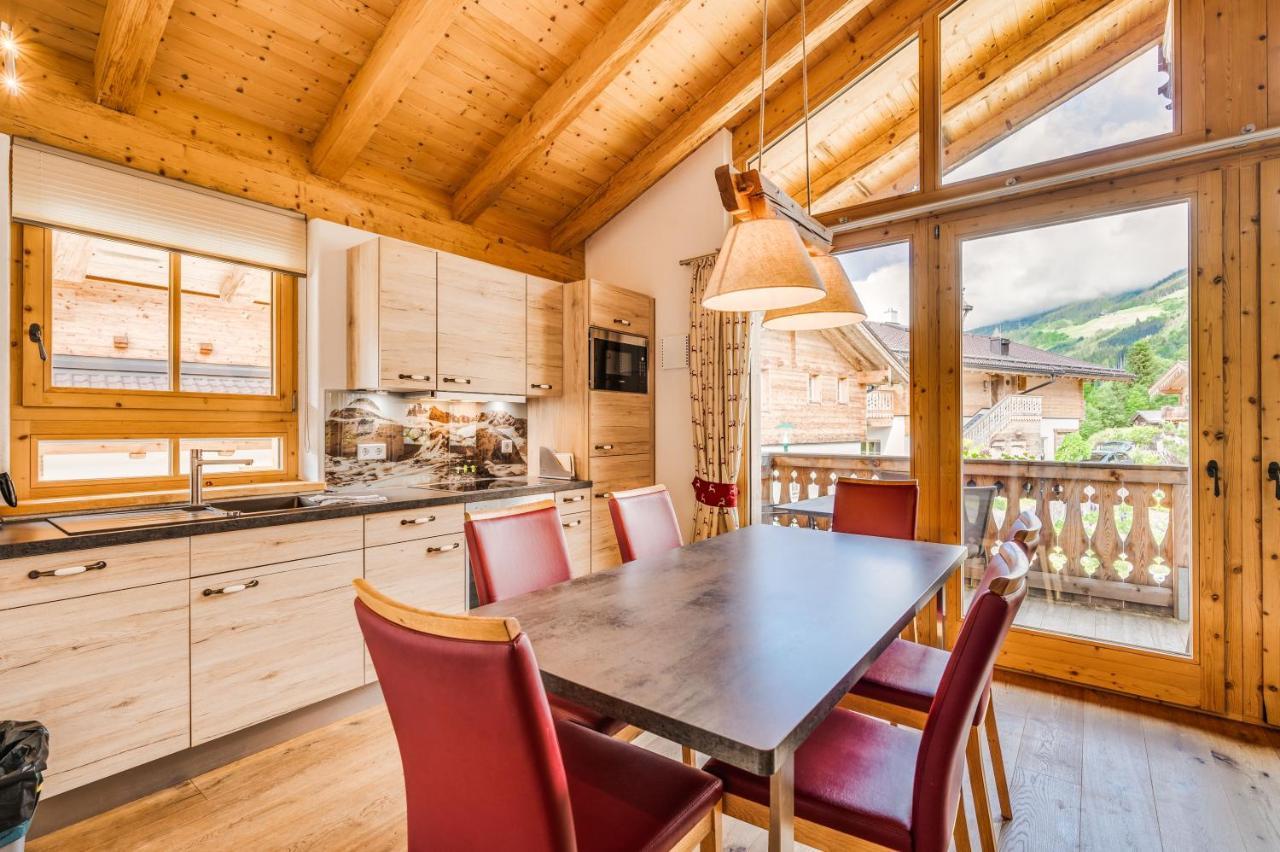 Chaletdorf am Sonnenhang Neukirchen am Großvenediger Exterior foto